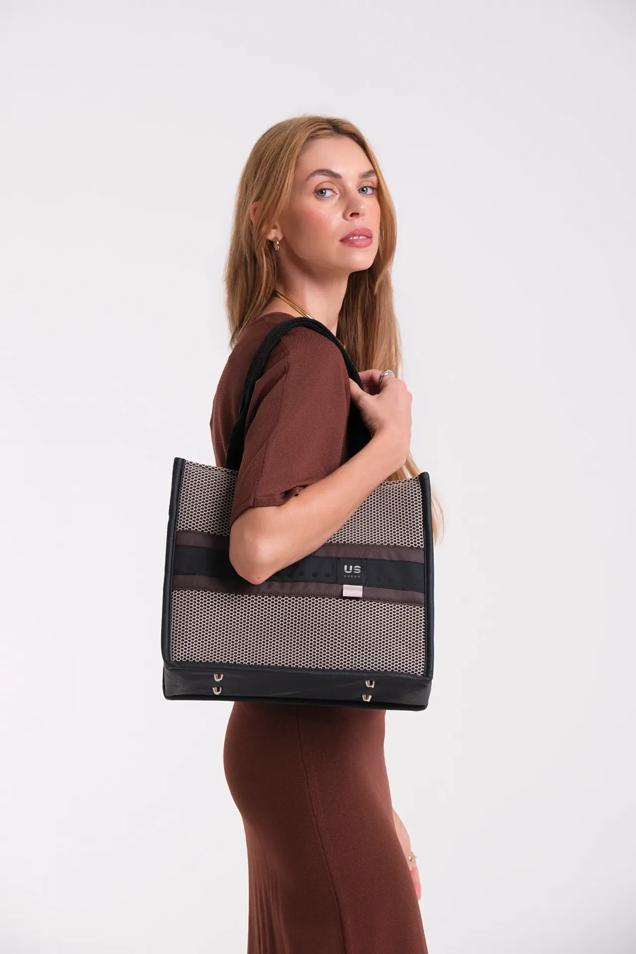 TOTE BAG ( M ) (Peanut)